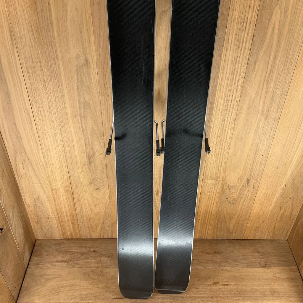 2023 Rossignol Sender 104 Ti w/ Look NX 12 Demo Bindings