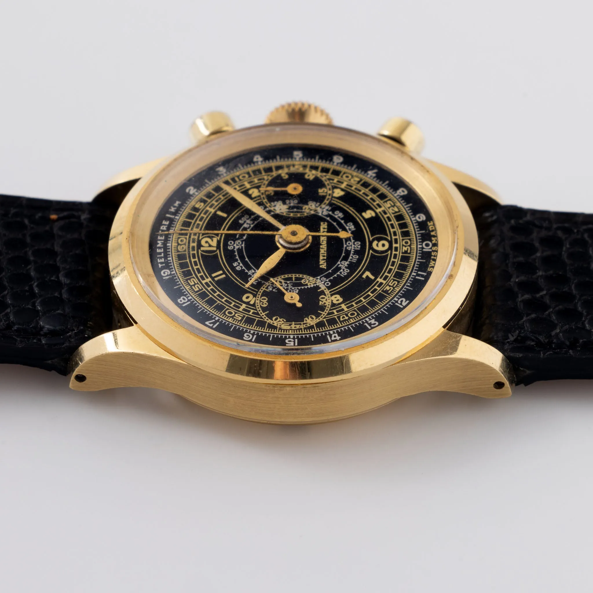 Anonymous Baby Chronograph 18k Yellow Gold Gilt Dial Valjoux 69