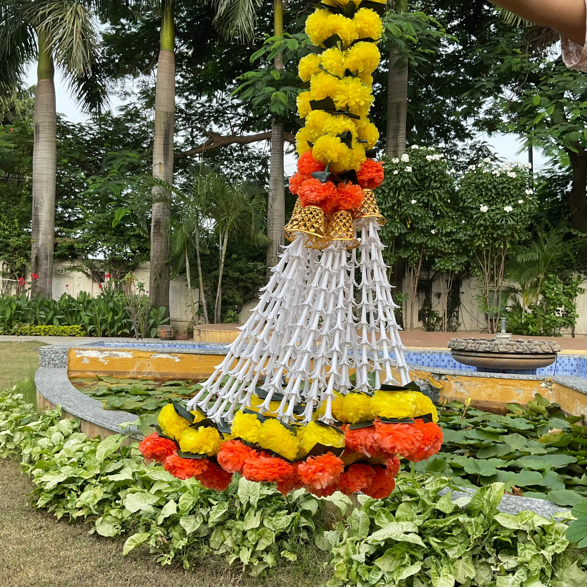 Artificial Marigold Garland Set of 5 Pcs