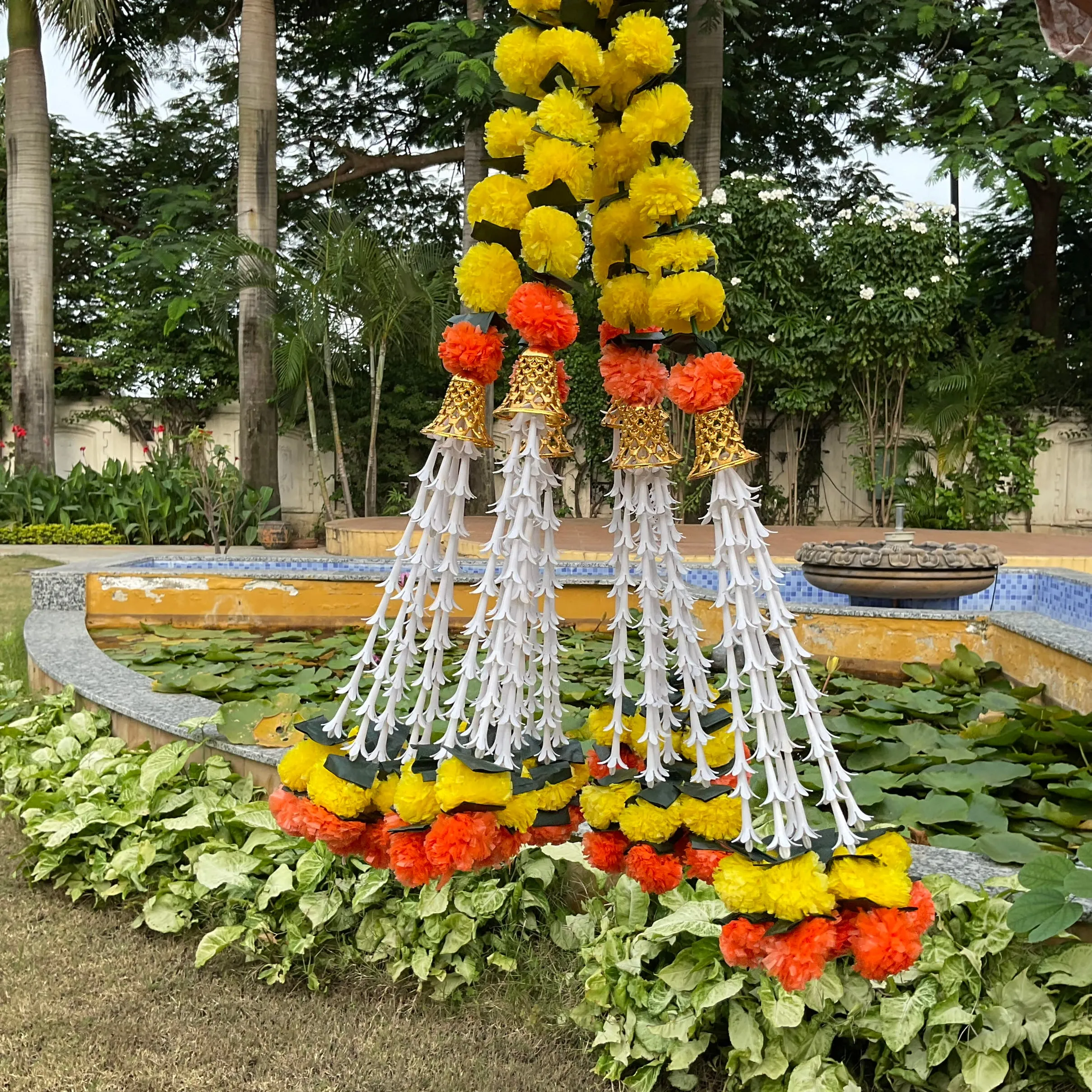 Artificial Marigold Garland Set of 5 Pcs