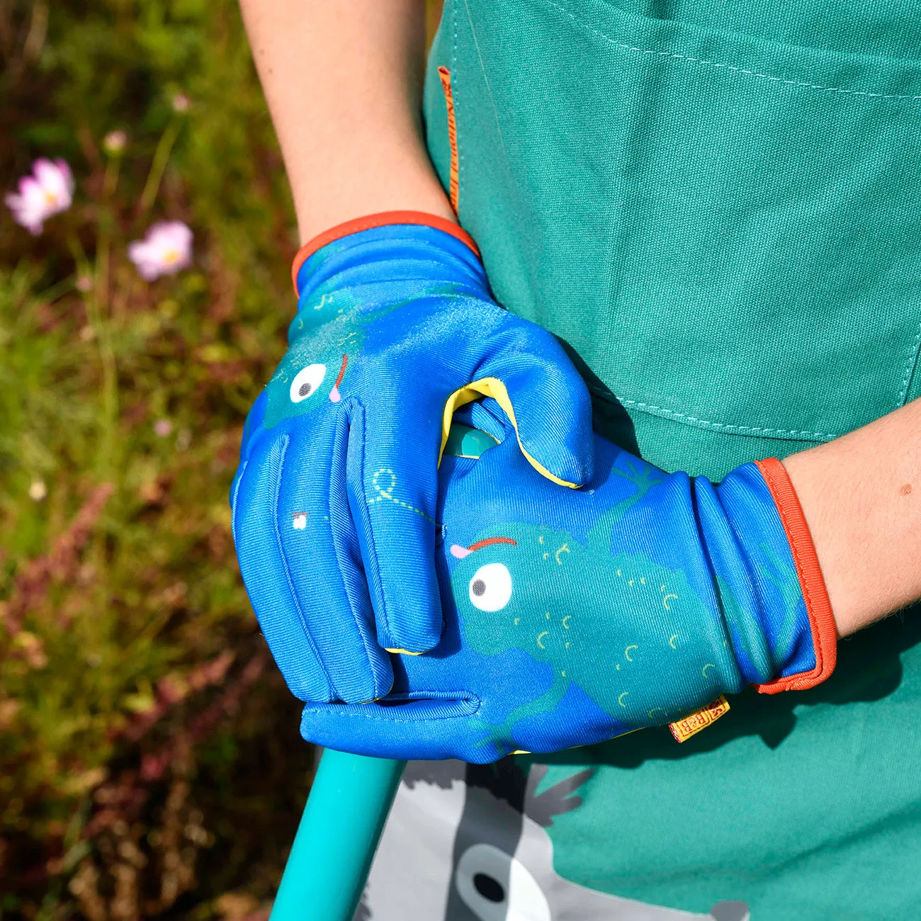 Children's Frog Gardening Gloves - National Trust