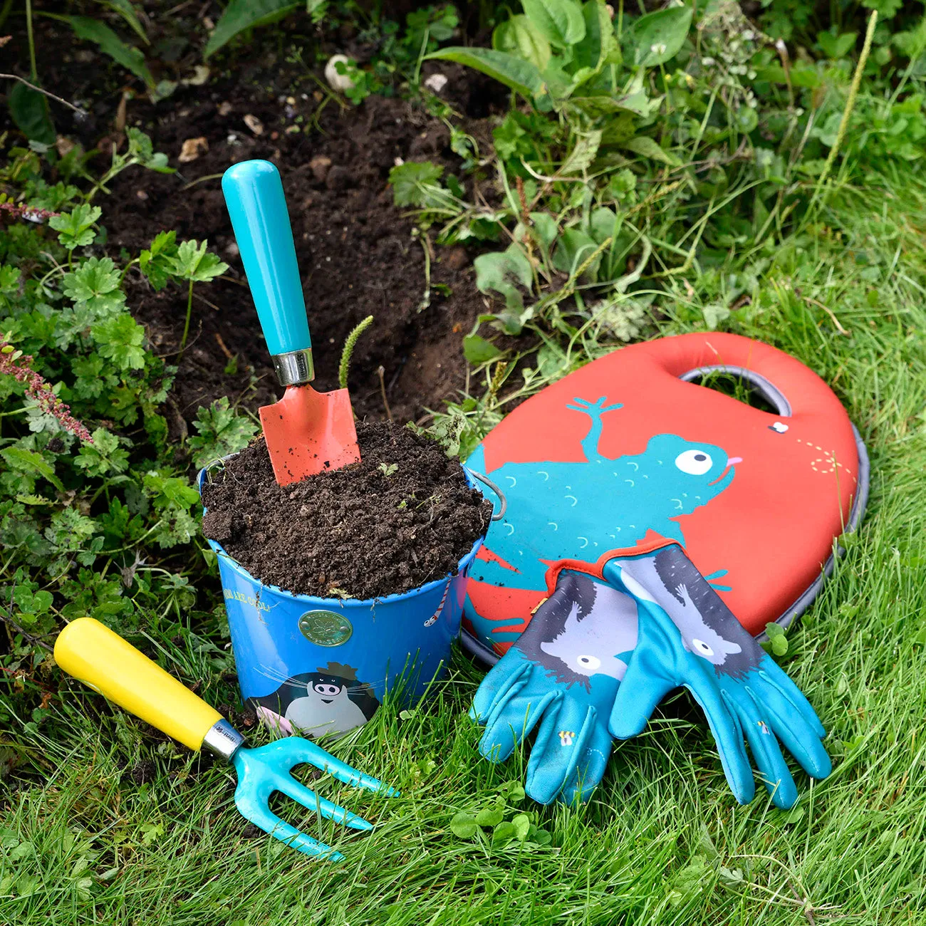 Children's Hedgehog Gardening Gloves - National Trust