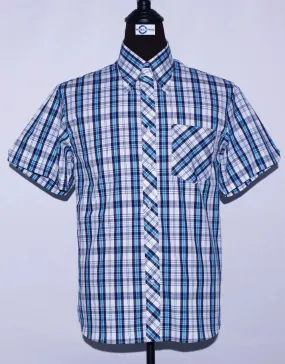 Men's Short Sleeve Blue And White Plaid Shirt Size M