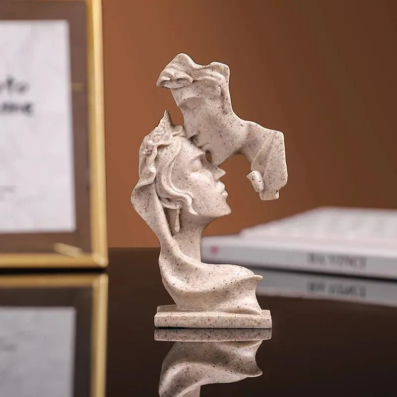 Romantic Resin Lovers Statue: Elegant Kissing Posture Sculpture for Home Decor, Desktop, and Wine Cabinet Ornament