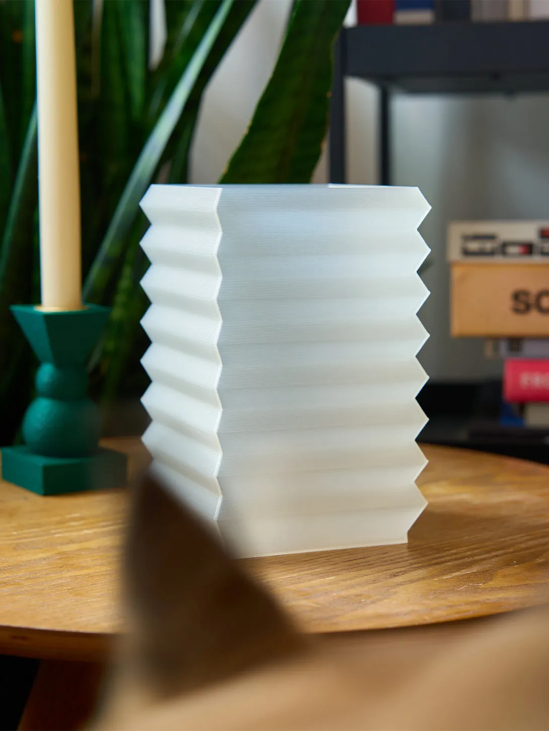 Zig Zag Lamp